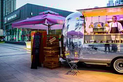Food trucks, DIY BBQ and a gold bar cake