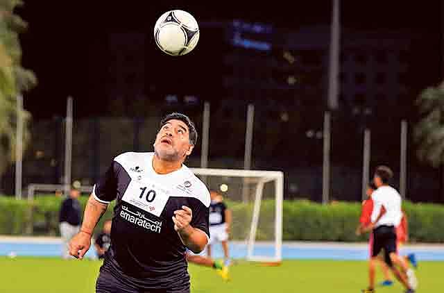 1.1421140-3142598823