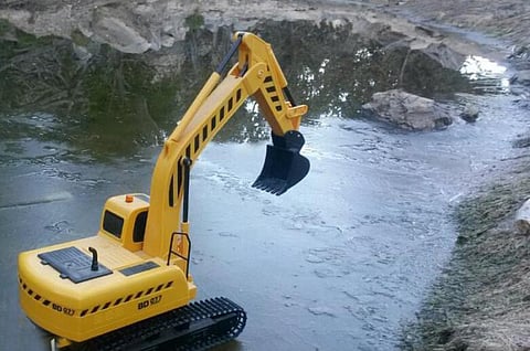 Taps freeze in Oman’s mountains as temperature drops