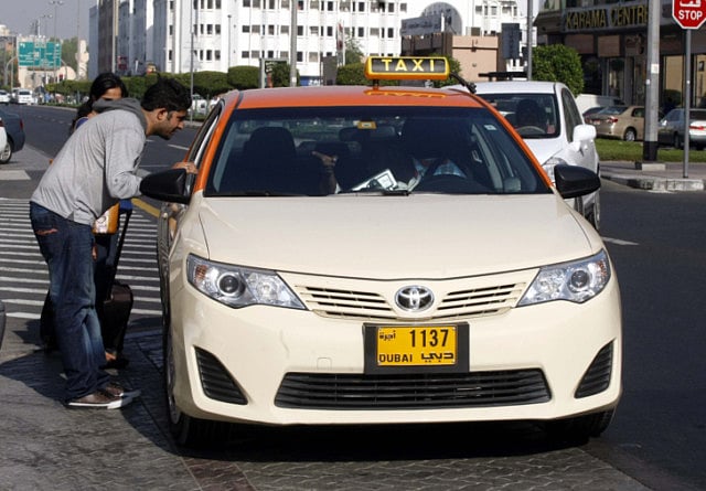 1.1431583-4219399667