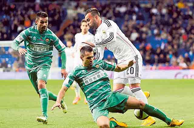 1.1421579-1155619600