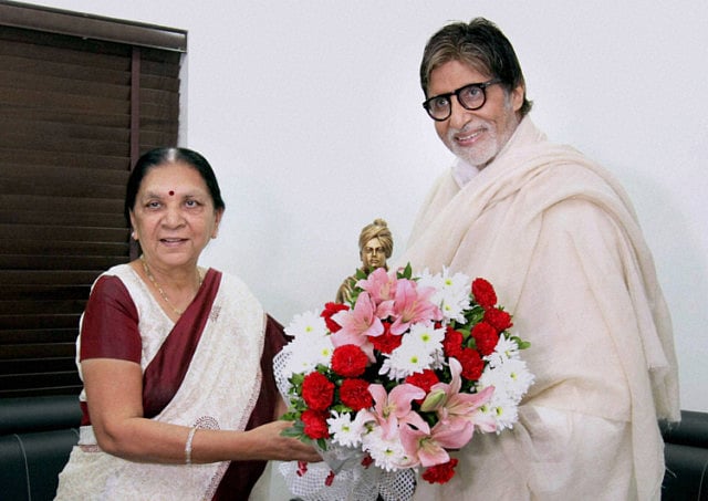 1.1422126-3028905708