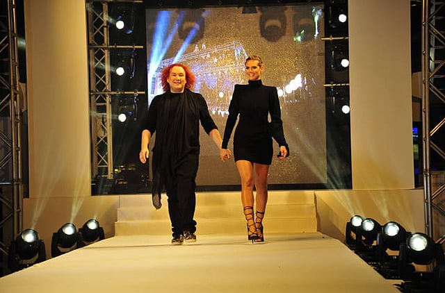 1.1288784-3428794263