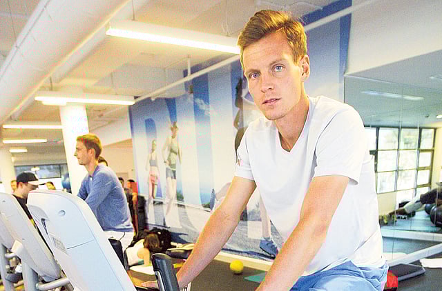 1.1295982-1037413408