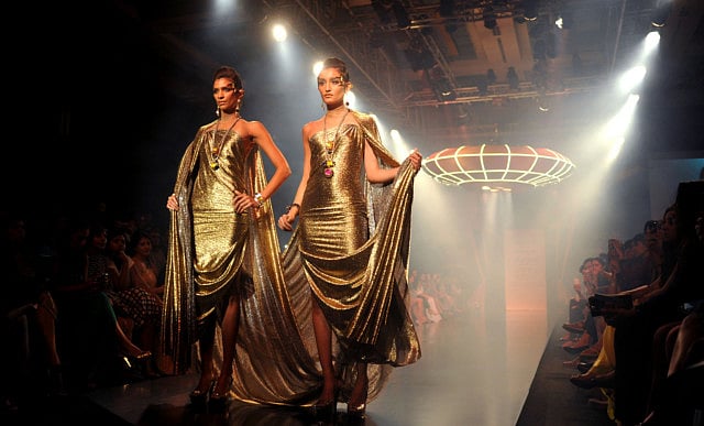 1.1304262-4263510826