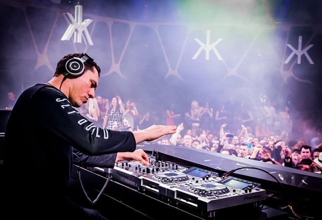 1.1310034-1936000871