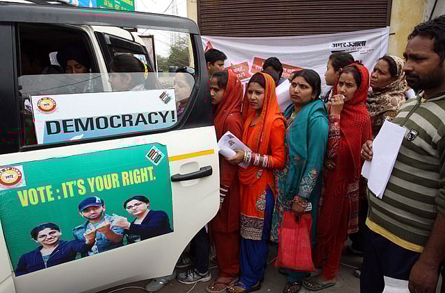 1.1301644-3727026870