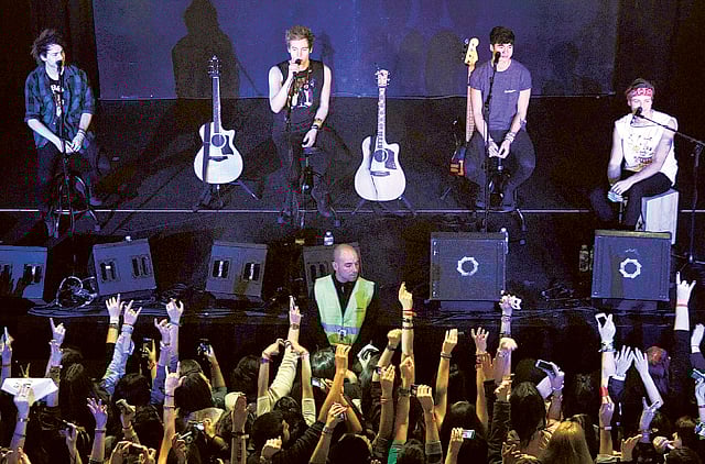 1.1317425-3785687165