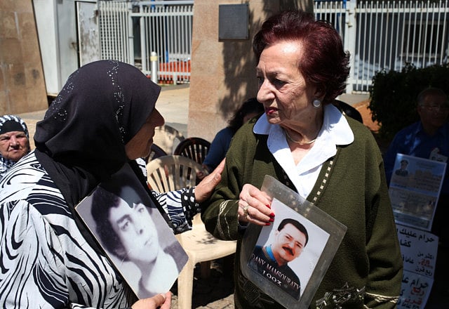 1.1318329-3807013788