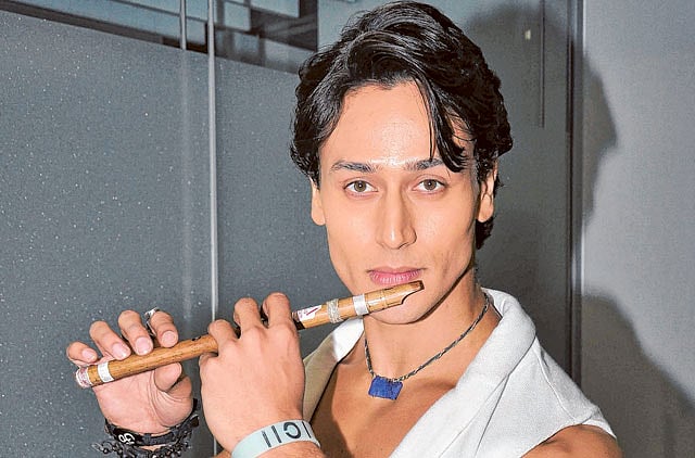 1.1322591-2467463695