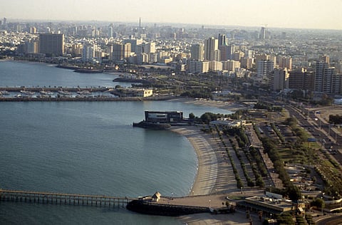 The Kuwait Fire Force’s Maritime Rescue Department recovered the dead body of a child that was found on the sea shore besides Kuwait Towers.