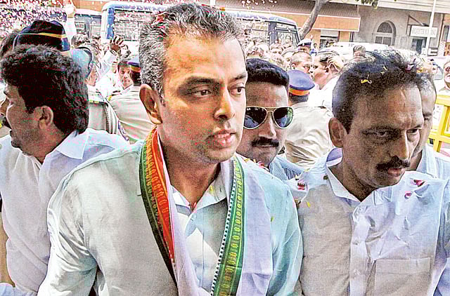 1.1314394-3511990714