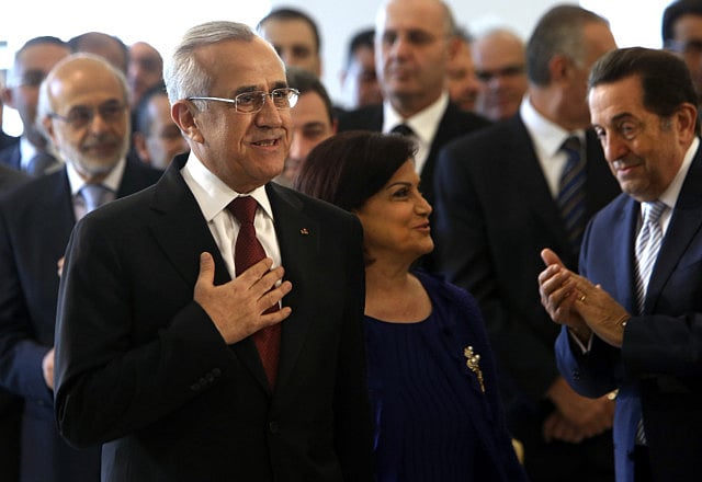 1.1337828-2905925040