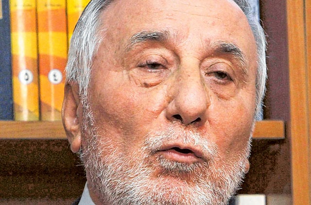 1.1338807-3941127643