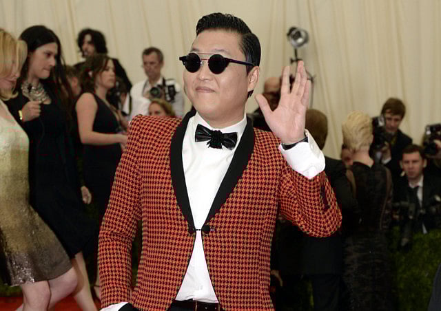 1.1341606-2282291175