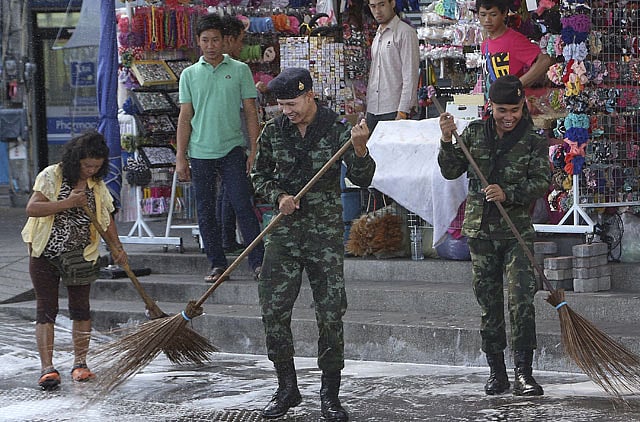 1.1342009-3323959564