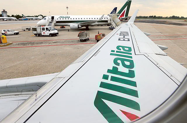 1.1352209-2877181759