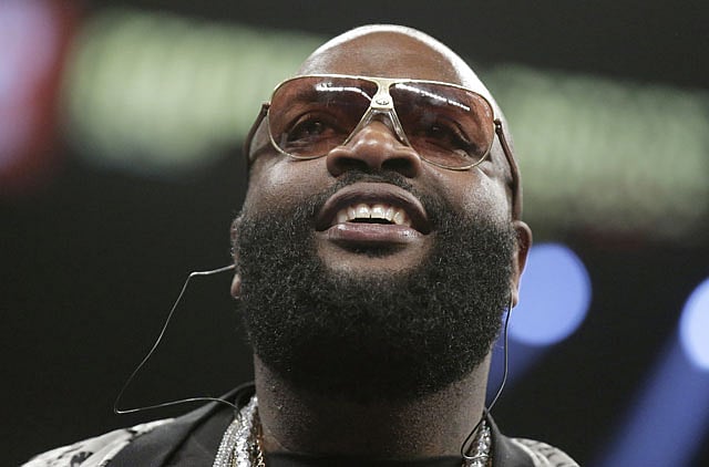 1.1353520-4170575555