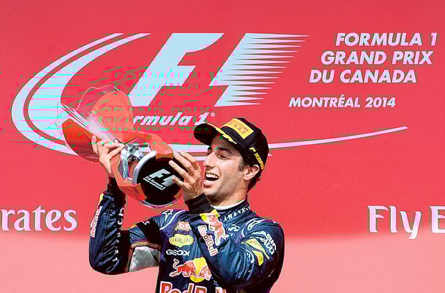 1.1344883-3230103241