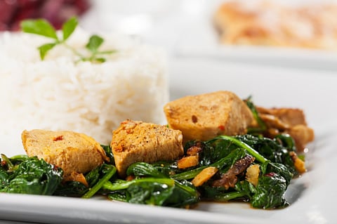 Iftar recipe of the day: Chicken with spinach