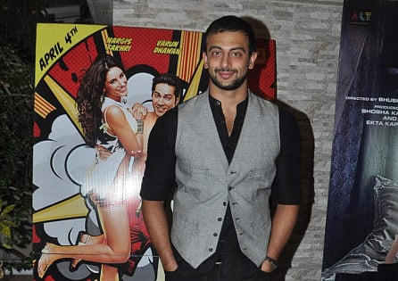 1.1360162-3471660331