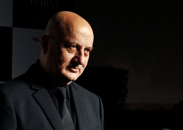 1.1354725-2472394024