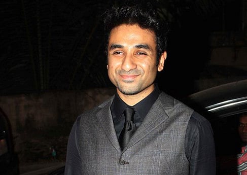 1.1363827-3085850583