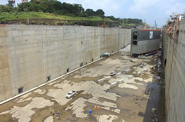 1.1364116-1807667108