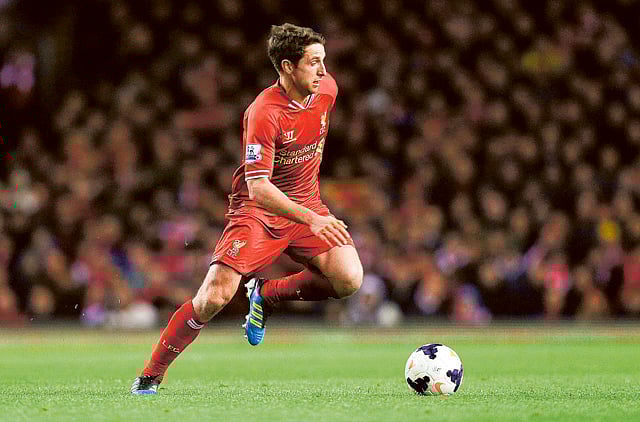 1.1364440-3312560895