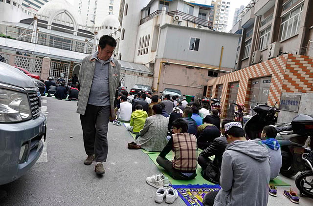 1.1365583-1099381770