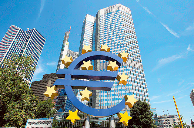 1.1365945-2959271630