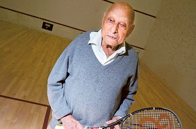 1.1366068-2294794061