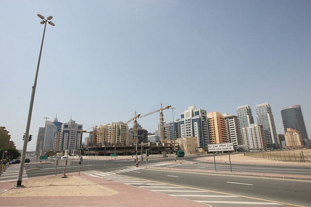 1.1370280-2799563205