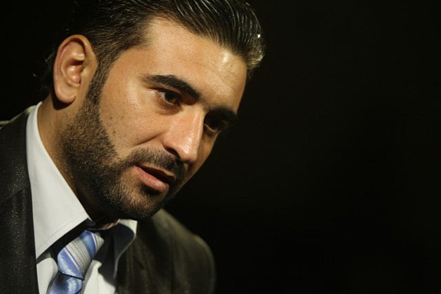 1.1370170-2858614078