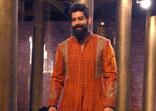 1.1370762-1002848623