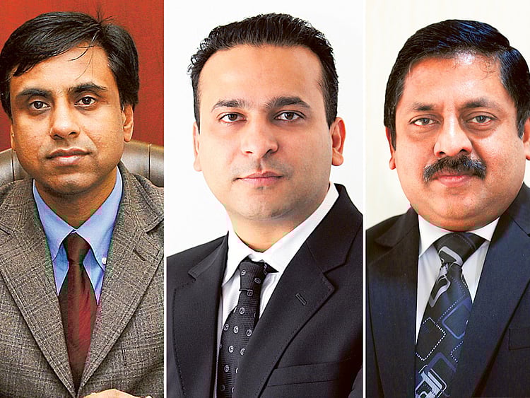 1.1372038-4142077372