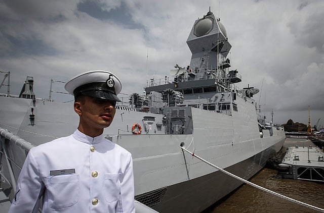 1.1372809-1981800709