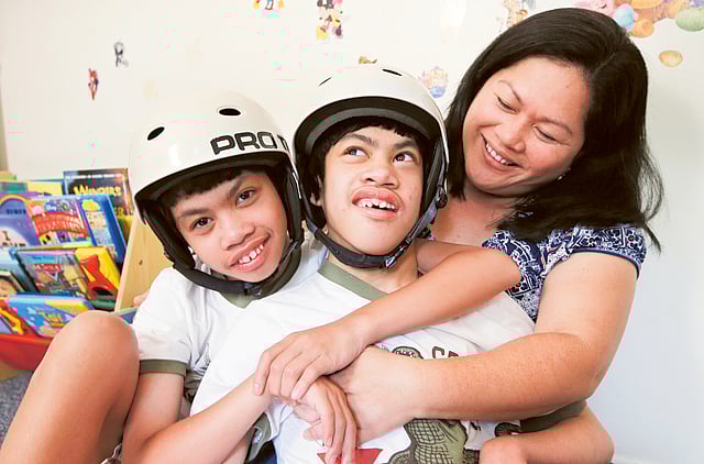 1.1366941-2251683851