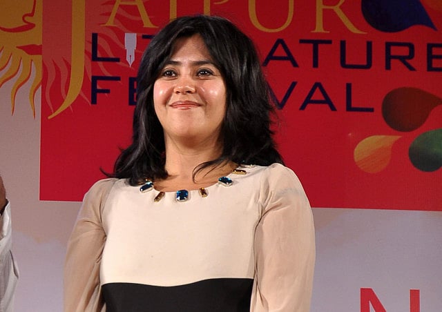 1.1384487-2053376499