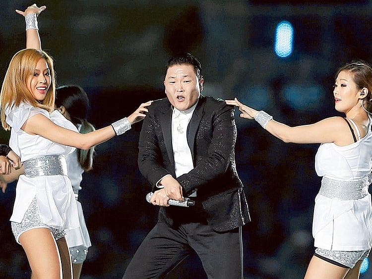 1.1390754-2102161833