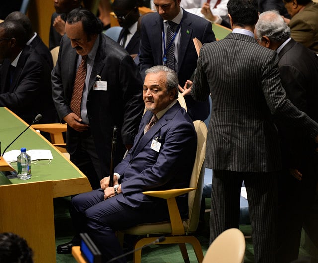 1.1391141-2583623595