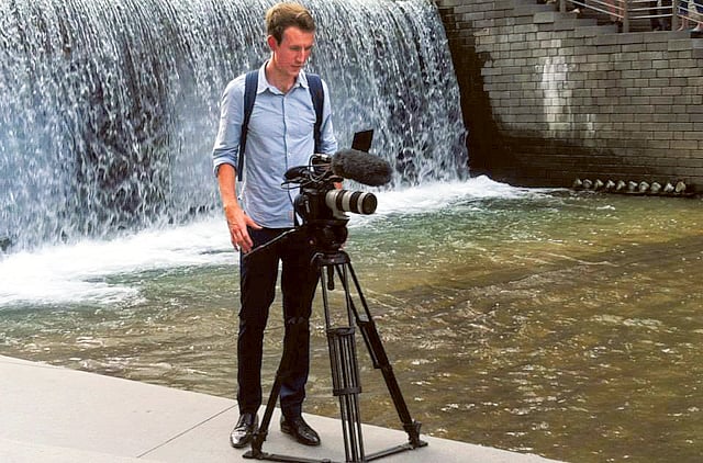 1.1380525-2509482656