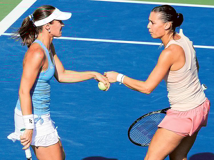 1.1381004-2897433501