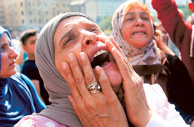 1.1381795-2423363506