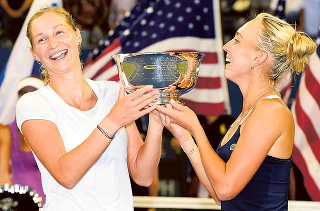 1.1381760-2087109208