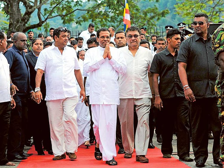 1.1439722-3985747132