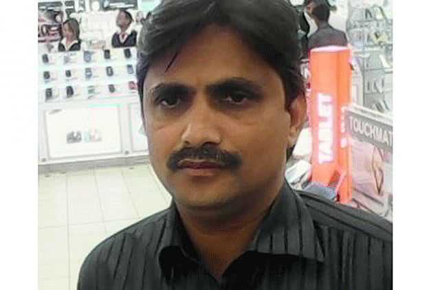 1.1440785-2194752106