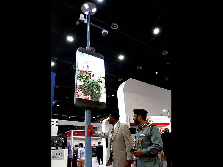 1.1443124-2074896705