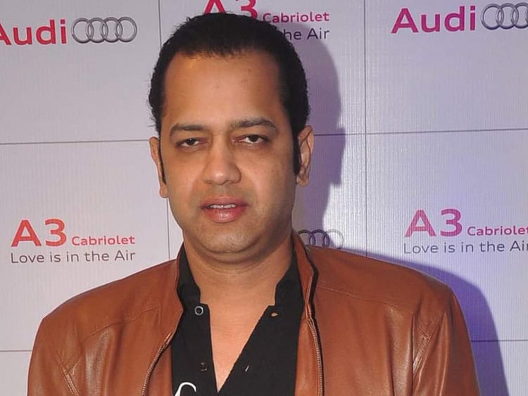 1.1447490-2349112514