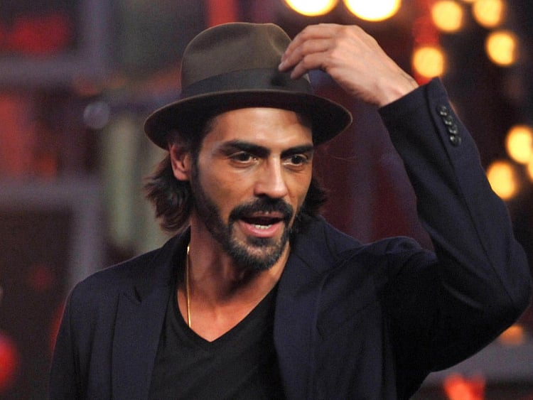 1.1448478-1153434570